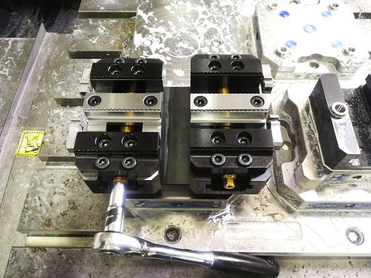 فیکسچرهای 3 کیلوگرمی محور 50 میلی‌متری گیره فولاد ضد زنگ 4 محور