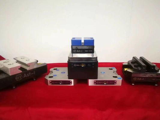 مبادله سریع فولاد سخت شده خود محور برای آرام کردن قطعه کار دایره ای