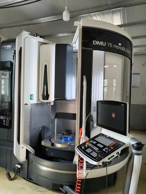 دقيقي بالا خود محور و 4 سوراخ دستي تثبيت برای 5 محور CNC کار با 96 سري