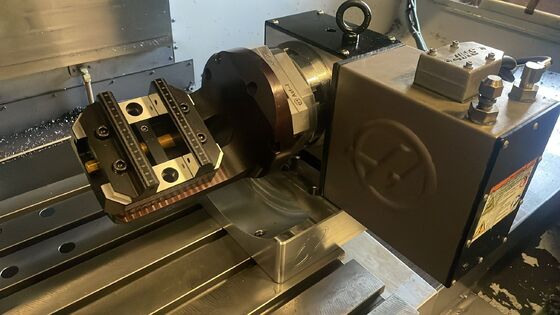 Jaw Opening 130mm 5 Axis Vise Featuring Hardened Steel and 75mm Jaw Width Suitable for Multi Axis Milling Applications